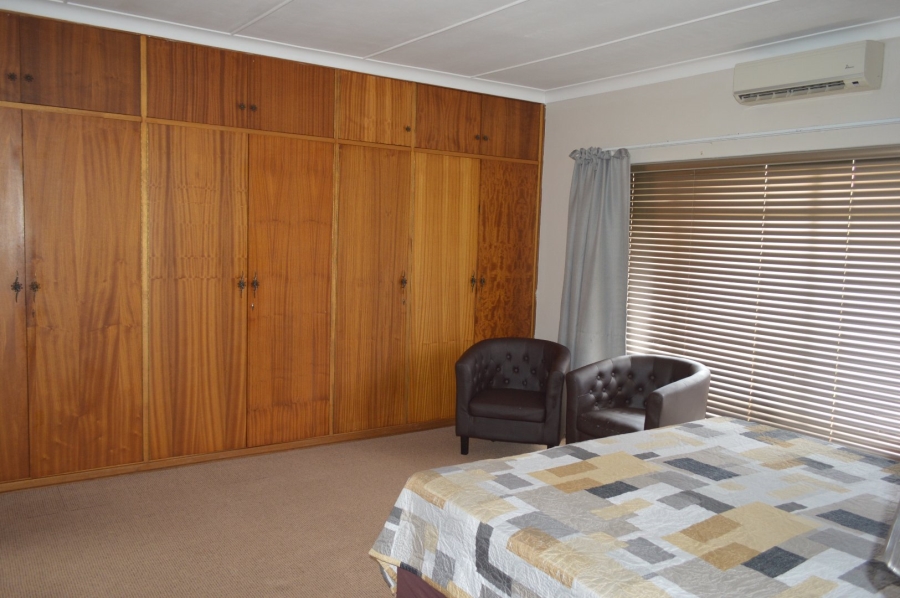 4 Bedroom Property for Sale in Stilfontein Ext 4 North West